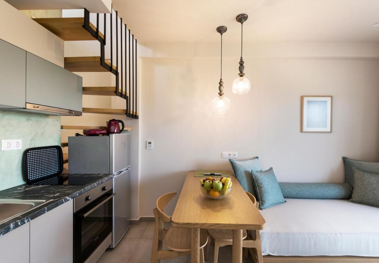 Dionysus Apartments & Suites Иерисос Екстериор снимка